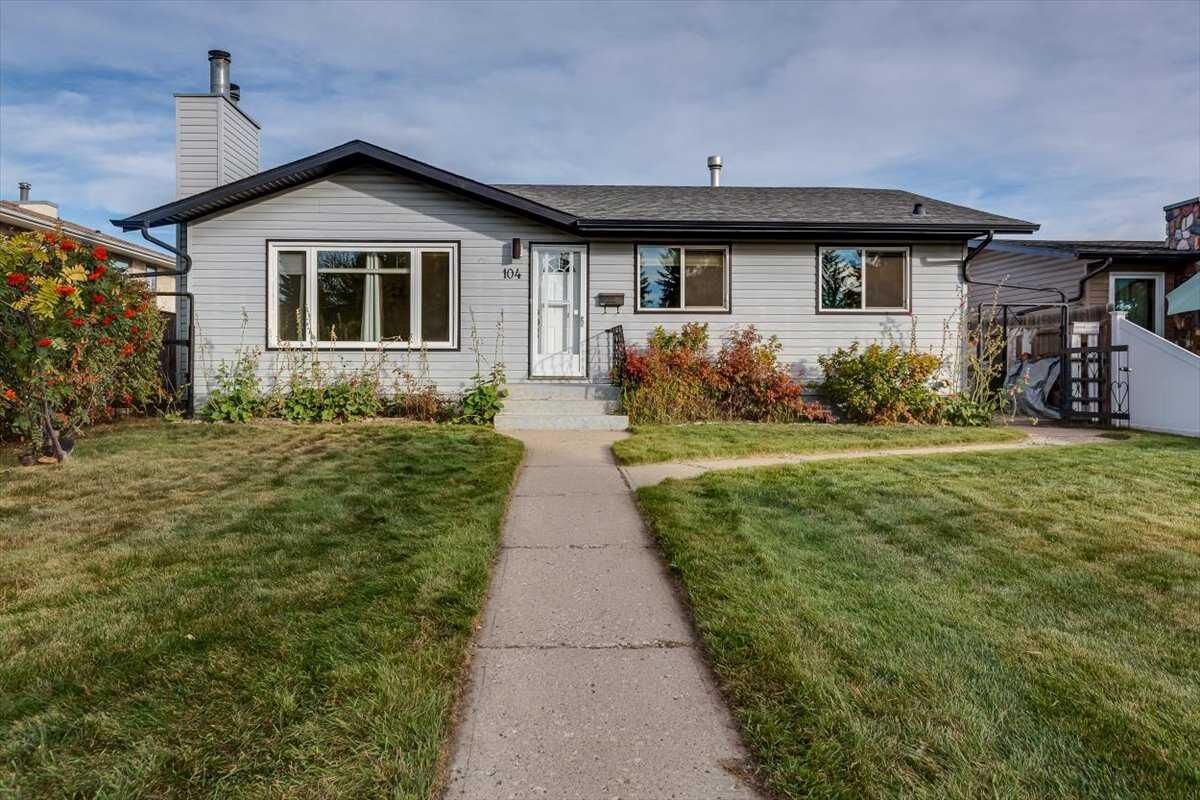 Property Photo: 104 Nash Street AB T4P 1P2