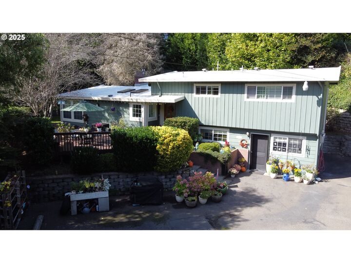 1001 W Park Rd  Coos Bay OR 97420 photo