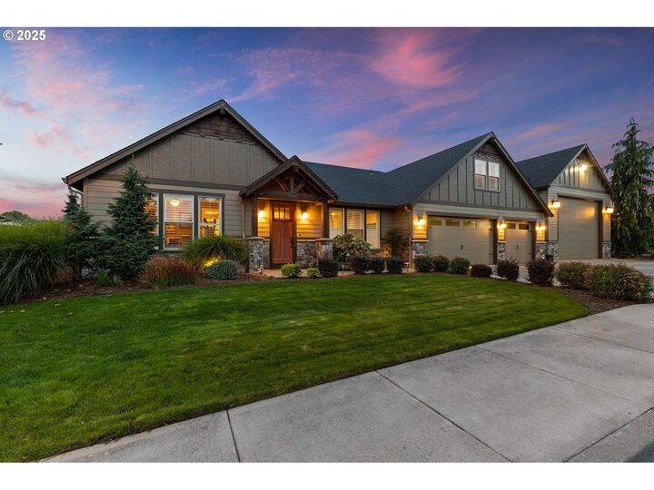 Property Photo:  12500 NW 48th Ct  WA 98685 