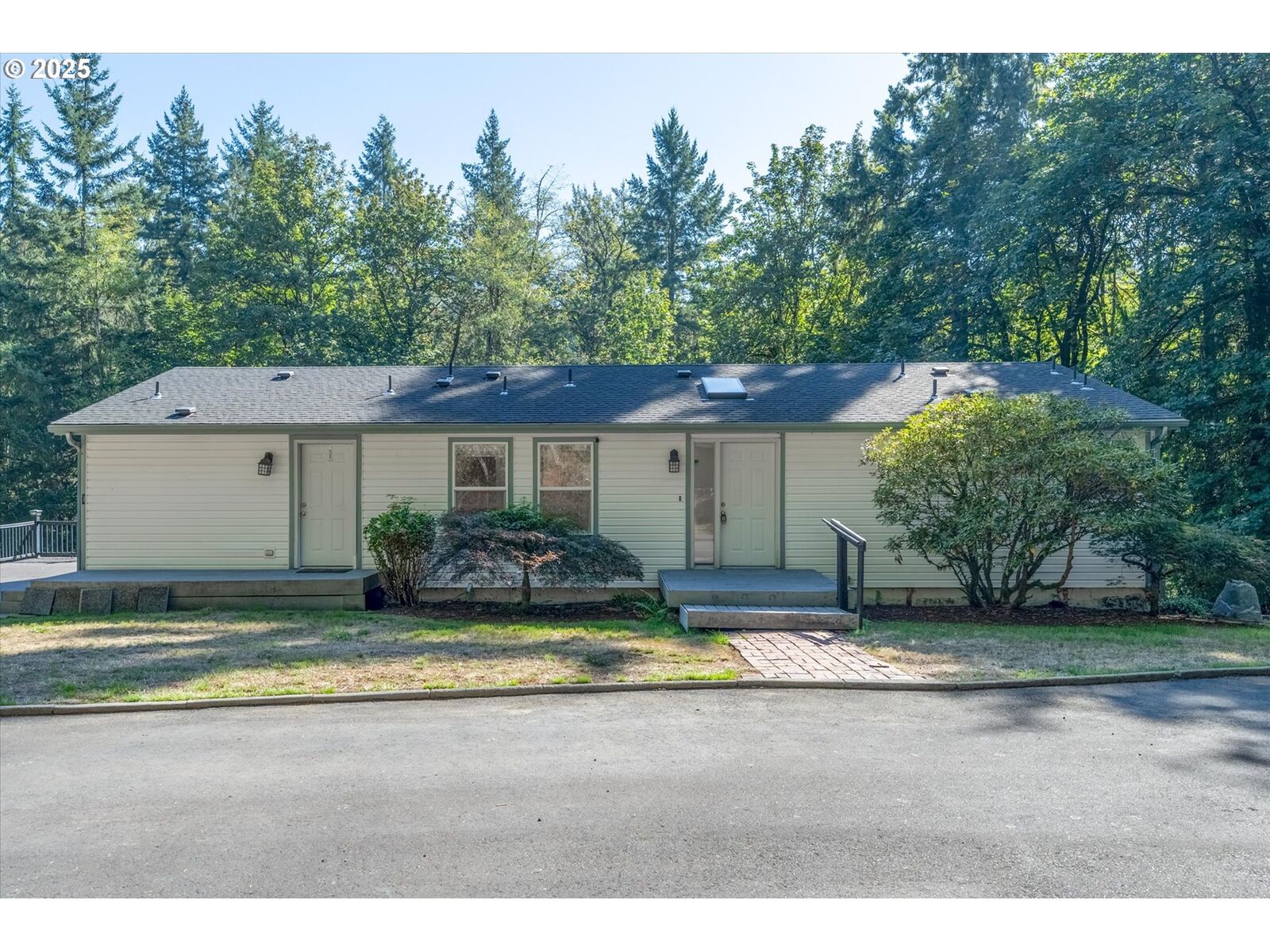 Property Photo: 205 Divide Rd WA 98626