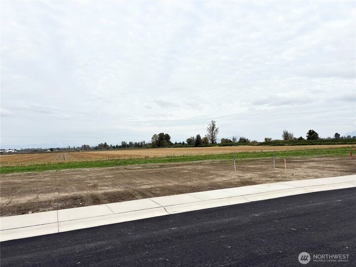 Property Photo:  400 W 3rd Street  WA 98247 