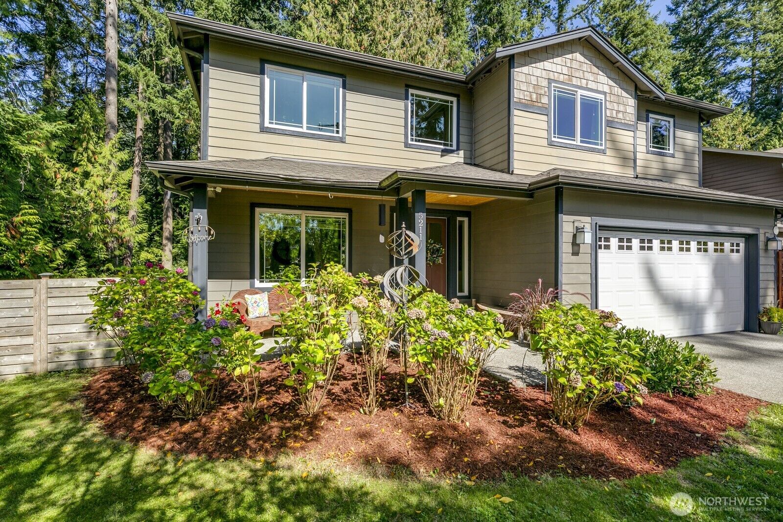 Property Photo: 5211 East Drive WA 98203
