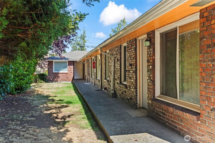 Property Photo: 319 N K Street WA 98403