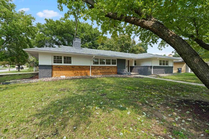 Property Photo:  6102 E Jacqueline  KS 67208 