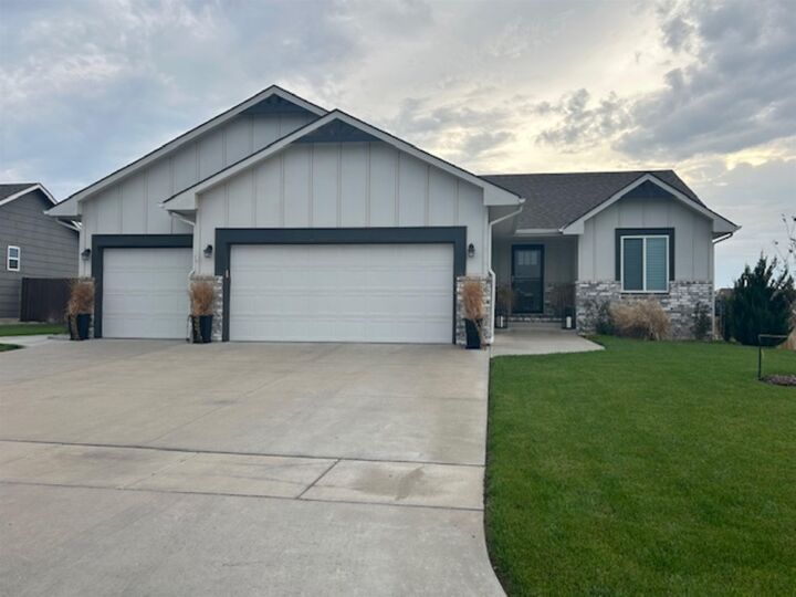 1612 N Bellick St  Wichita KS 67235 photo