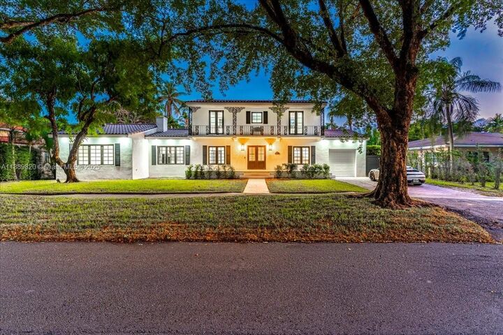 Property Photo: 1426 Robbia Ave FL 33146