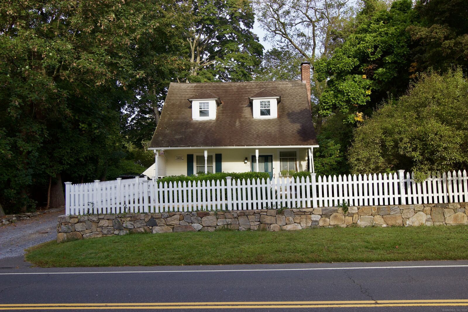 Property Photo: 63 Kings Highway North CT 06880