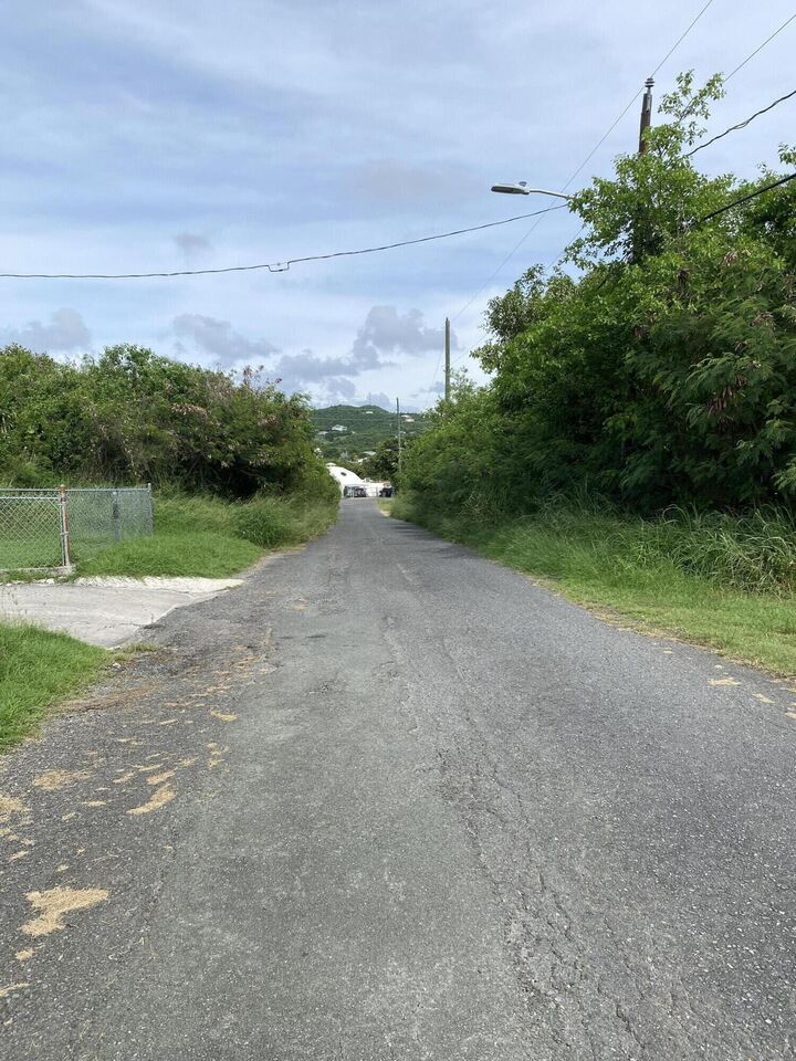 Property Photo:  156 Work & Rest Co  VI 00820