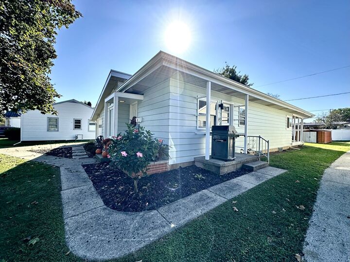 Property Photo:  2 Marlboro  OH 45601 