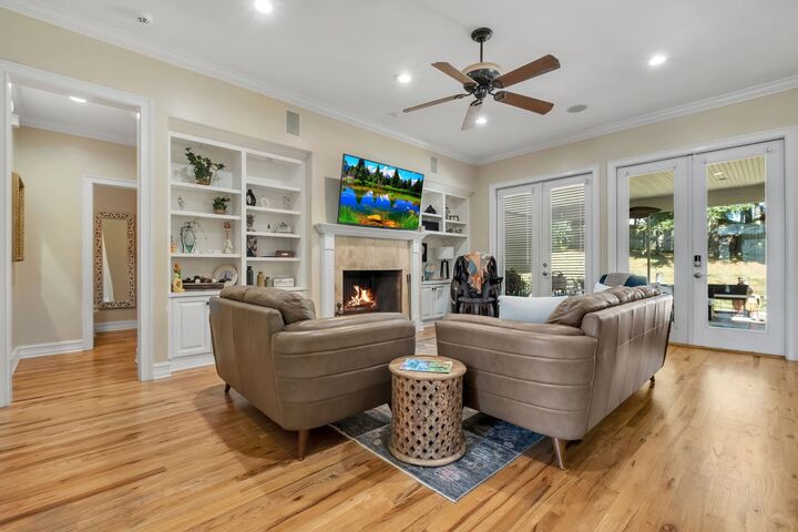 Property Photo: 4624 Forest Ridge Drive FL 32309