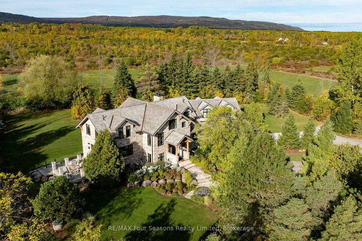 2710 Nottawasaga 10 Concession N  Clearview ON L0M 1P0 photo