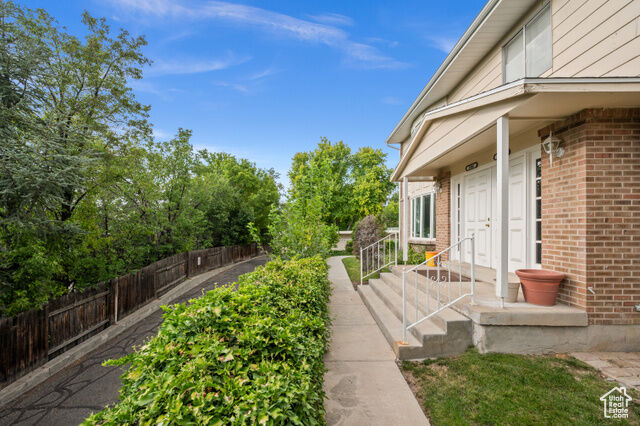 Property Photo: 3006 Casto Ln UT 84117