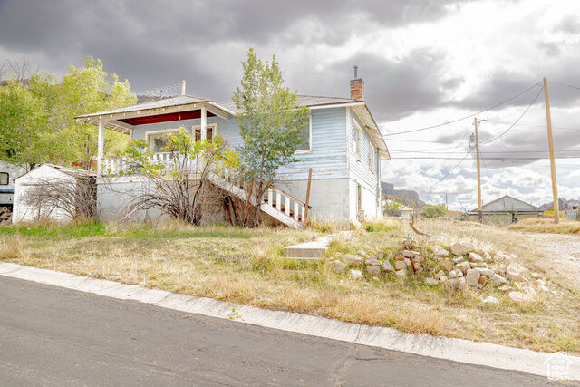 141 W 100 N  East Carbon UT 84520 photo