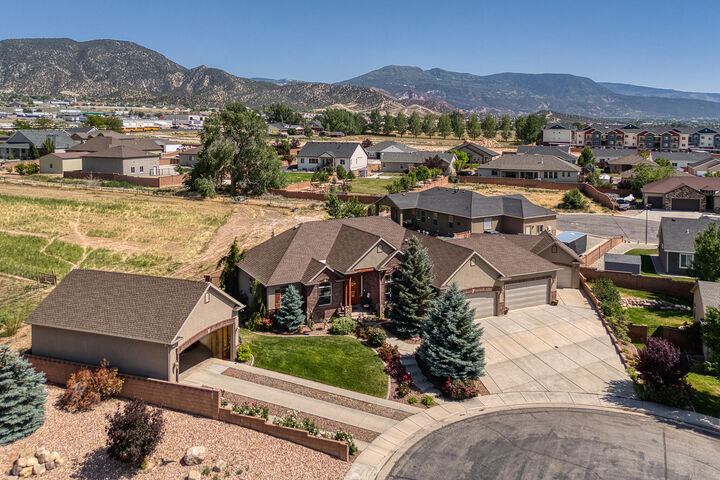 Property Photo: 63 W 2875 Cir N UT 84721