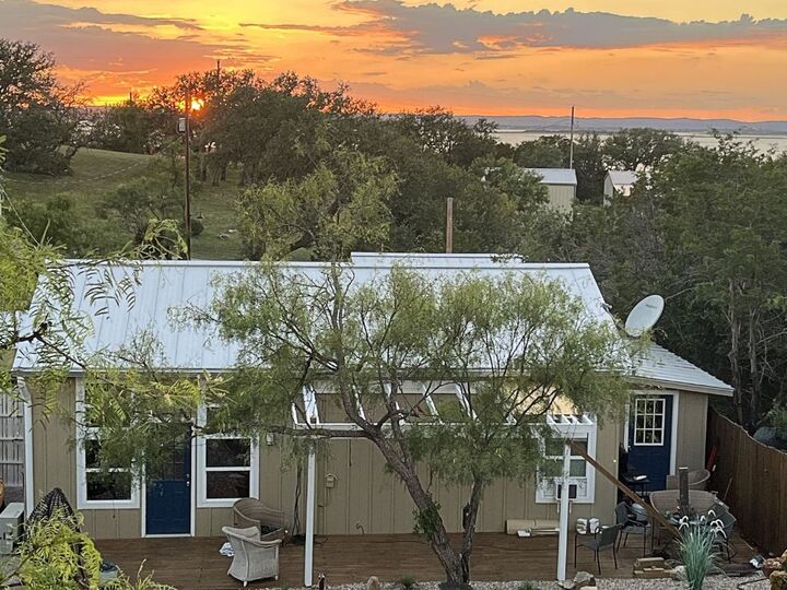 Property Photo:  209 Lakevista Drive  TX 78611