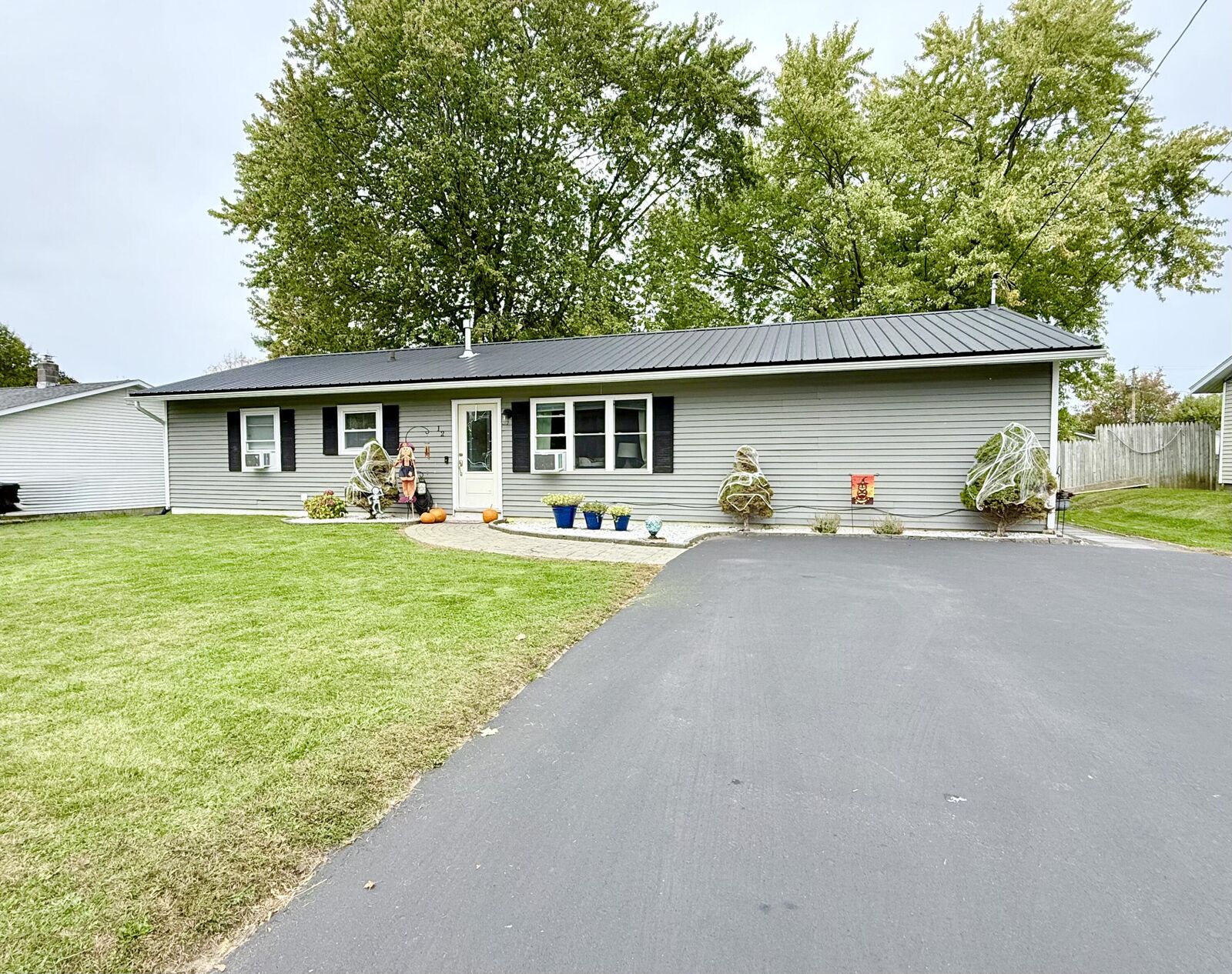 Property Photo:  12 Tioga Lane  NY 12901 