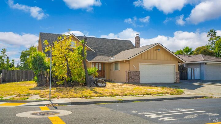 Property Photo: 396 Beelard Drive CA 95687