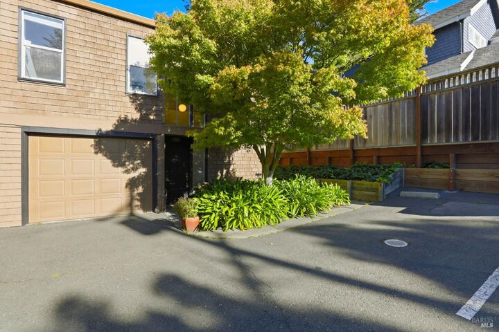 Property Photo: 380 Sunset Way CA 94941