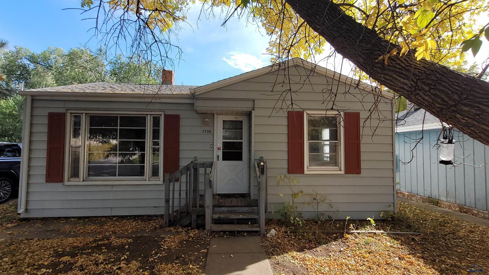 Property Photo: 1708 Rushmore St SD 57702