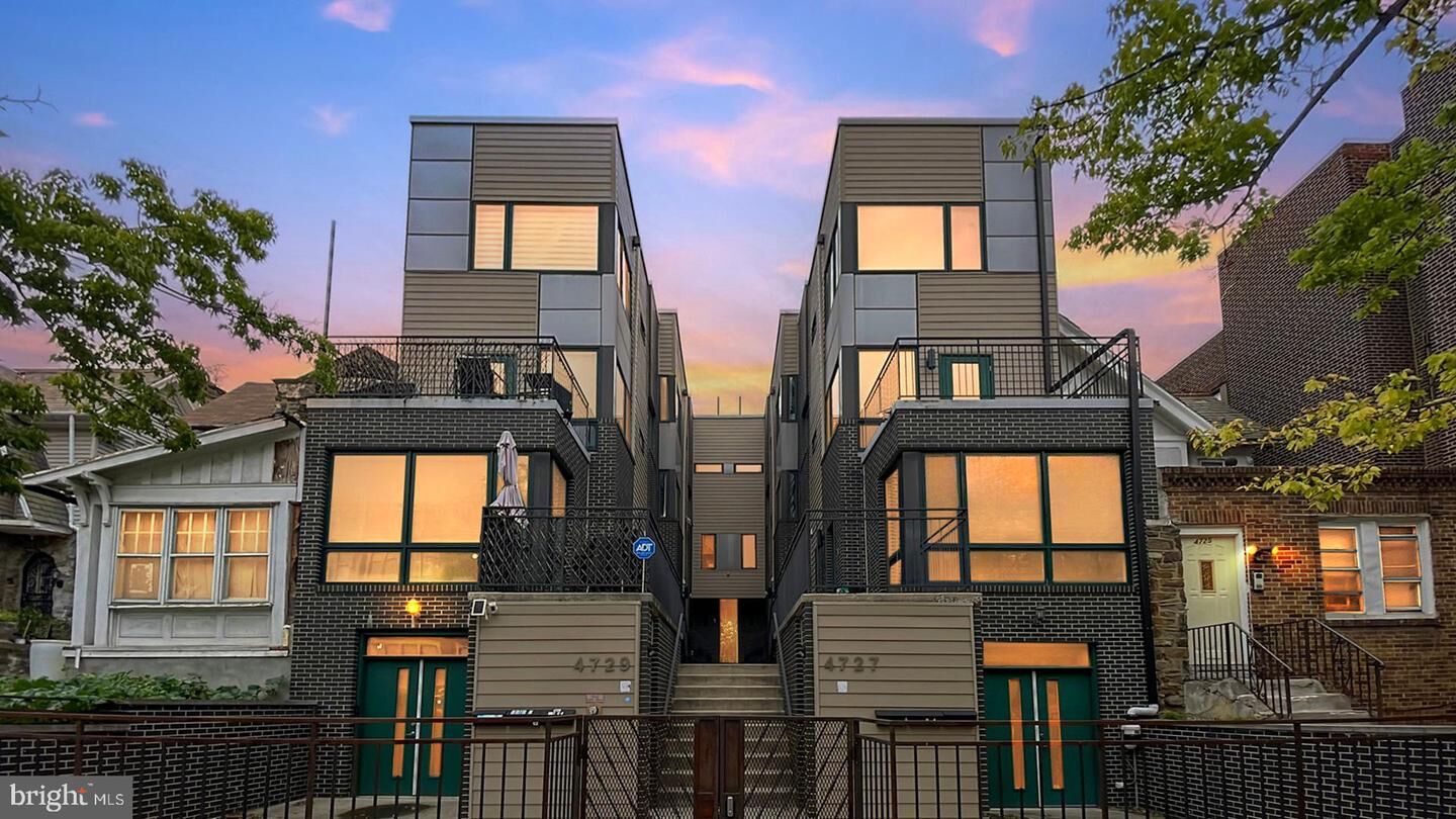 Property Photo: 4727 Walnut Street 00 4 PA 19139