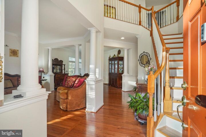 Property Photo: 15508 Kelley Farm Court VA 22193