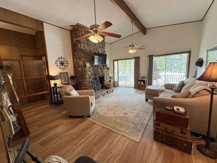Property Photo: 99 E Lakeshore Drive AR 72529