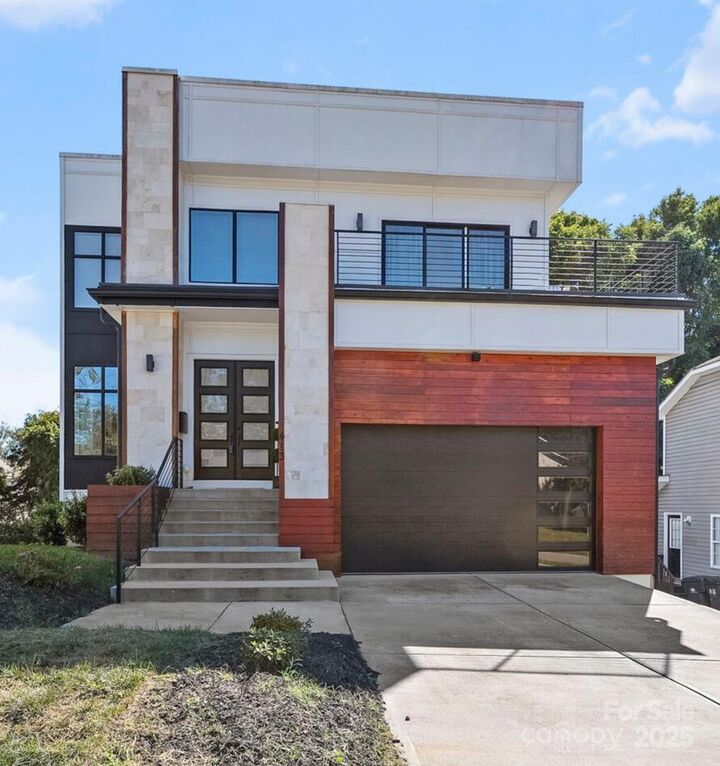 413 Coxe Avenue  Charlotte NC 28208 photo