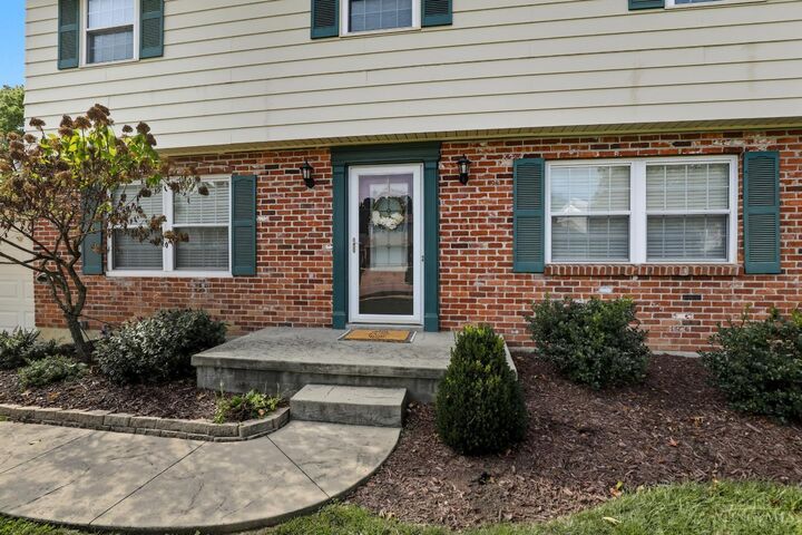 Property Photo:  1983 Finsbury Court  OH 45230 
