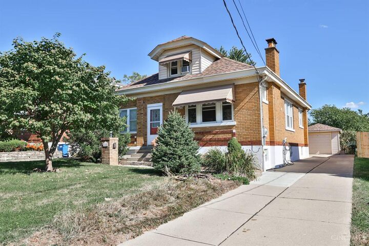 Property Photo: 3432 Alta Vista Avenue OH 45211
