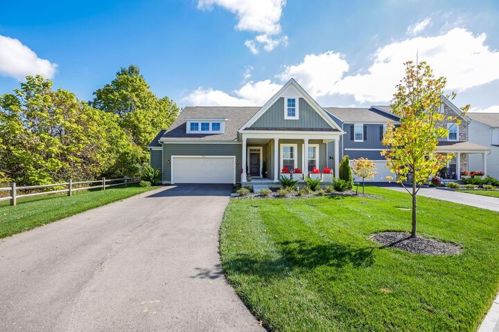 Property Photo: 2716 Fieldwin Drive OH 43004