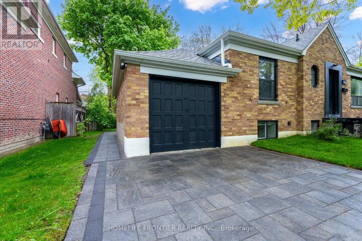 Property Photo: 315 Johnston Avenue Lower ON M2N 1H8