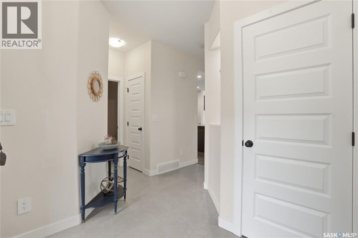 Property Photo: 832 Brighton Gate SK S7V 1L3