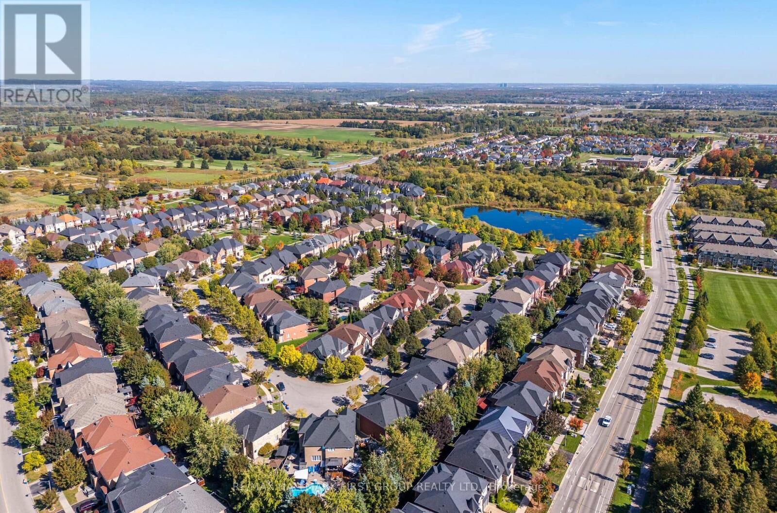 Property Photo: 24 Portelli Crescent ON L1Z 0C3