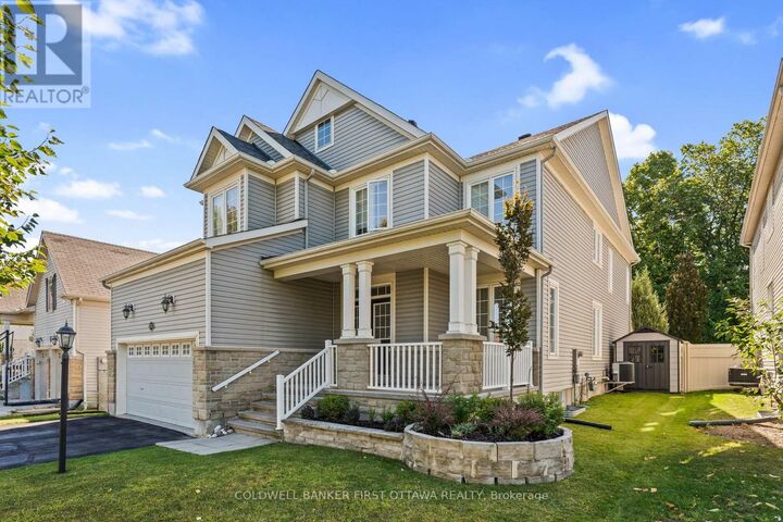 Photo de la propriété: 781 Kilbirnie Drive ON K2J 0M3