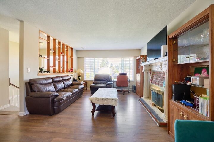 Property Photo: 9498 119 BC V4C 6M6