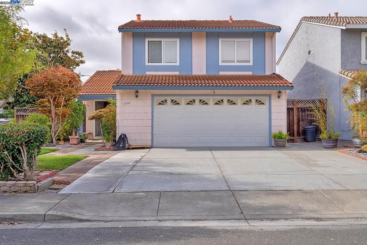 Property Photo: 33064 Compton Ct CA 94587