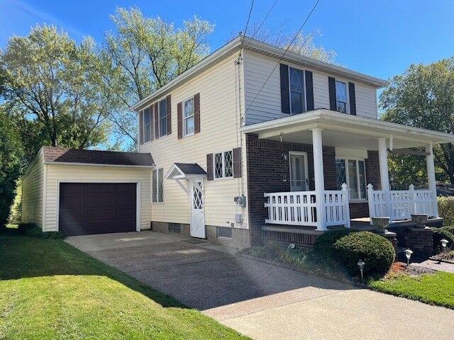 Property Photo: 15 Thornton Avenue PA 16401