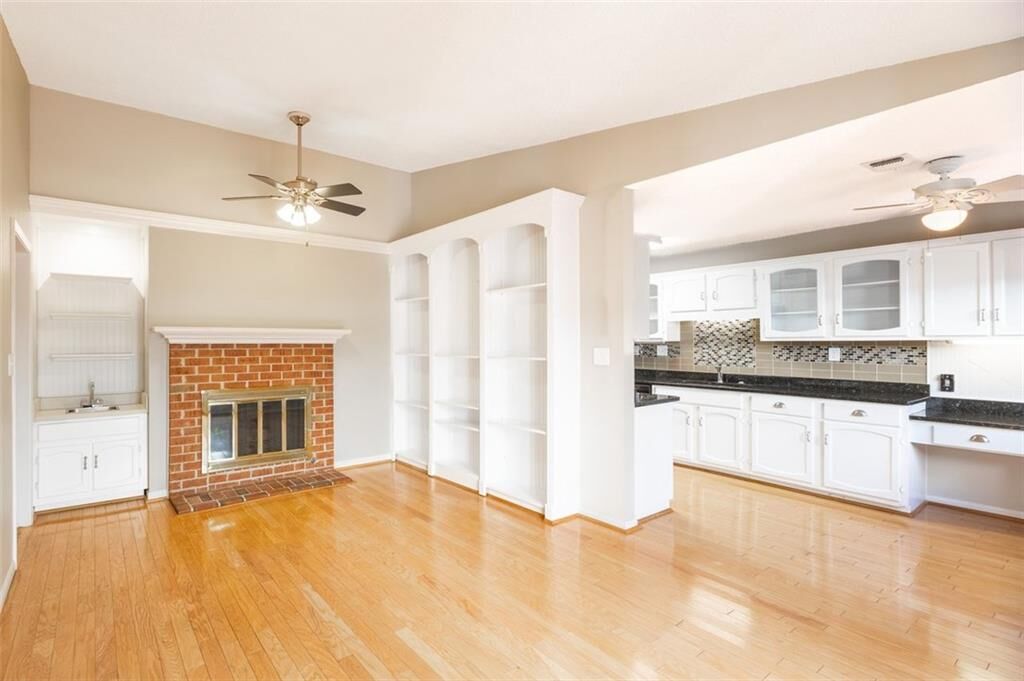 Property Photo: 6501 Deerings Lane GA 30092