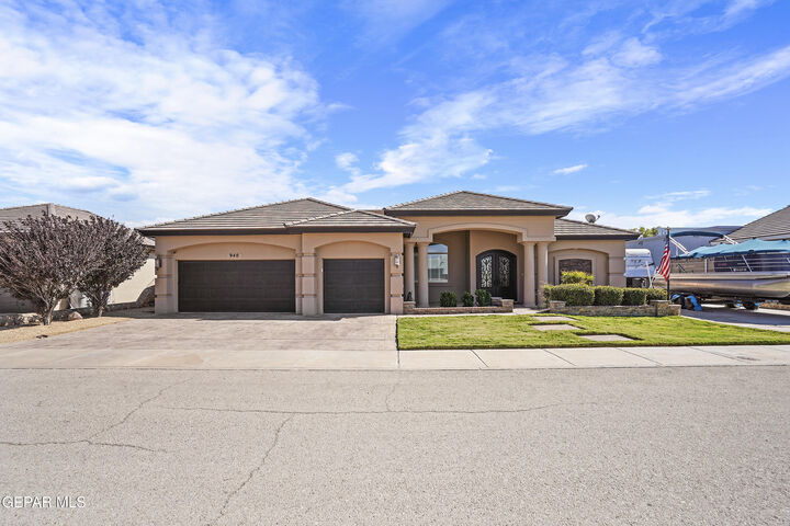 Property Photo: 940 Aztec Dove Lane TX 79932