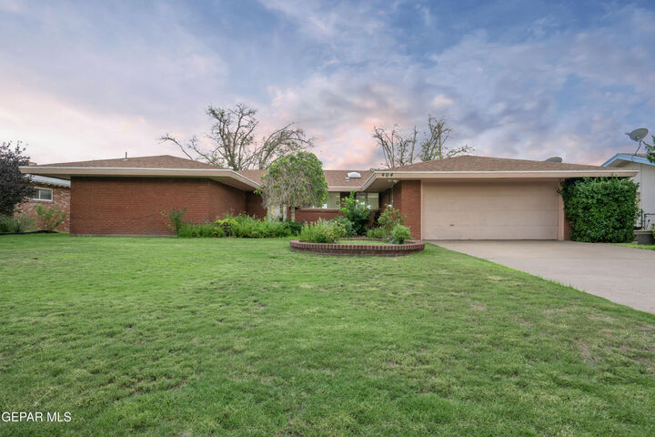 404 Butte Circle  El Paso TX 79902 photo