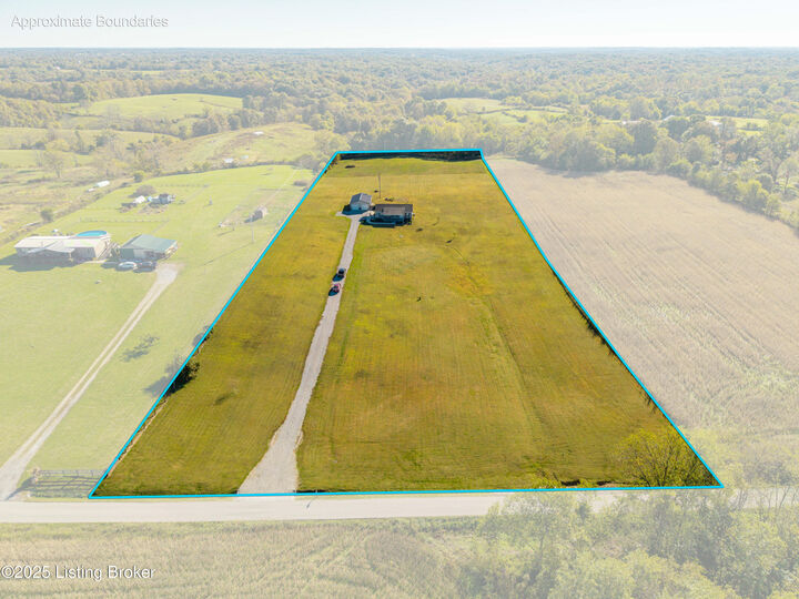 Property Photo: 600 Grover Blaydes Rd KY 40003