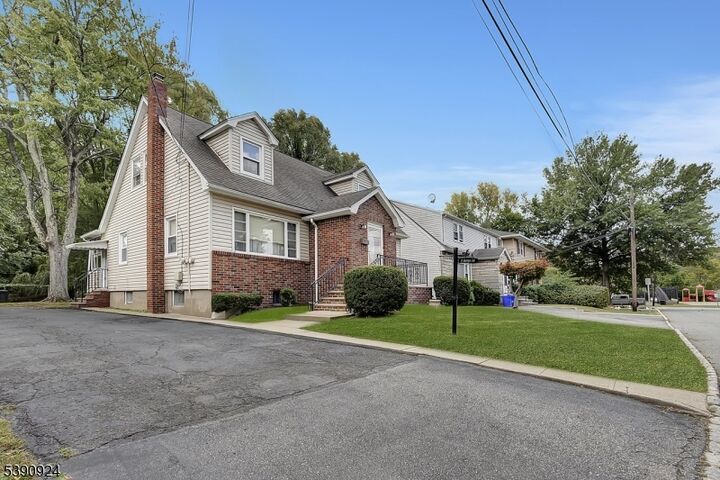 Property Photo: 19 Haines Pl NJ 07424