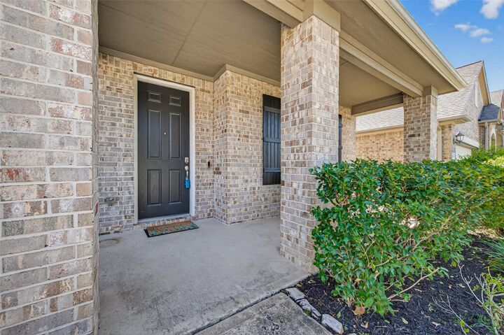 Property Photo:  8119 Legacy Creek Drive  TX 77375
