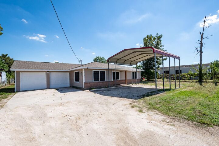 6510 Wade Road  Baytown TX 77521 photo