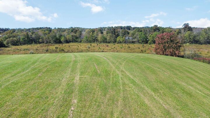 Property Photo: 9999 Rough Creek Road KY 40744