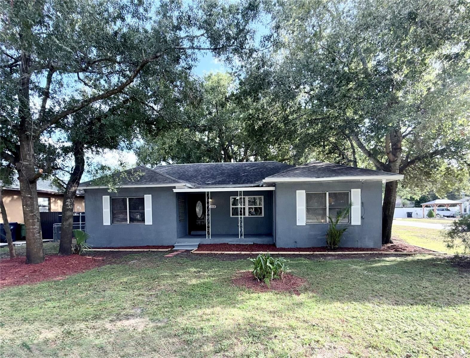 Property Photo: 1318 W Humphrey Street FL 33604