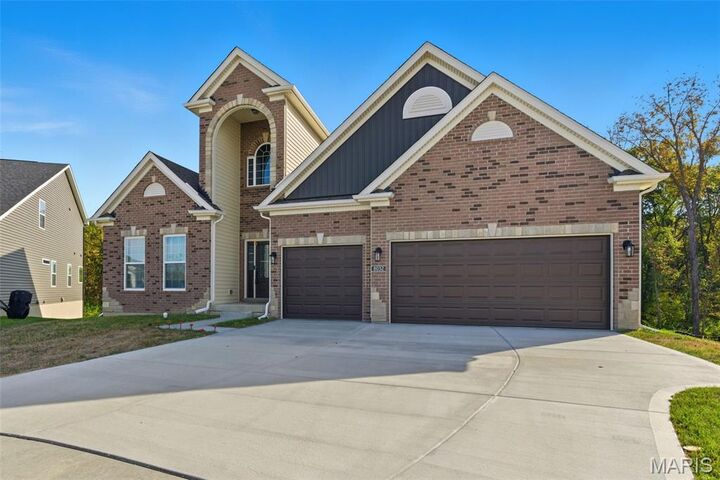 Property Photo: 8032 Cotswald Trail MO 63304