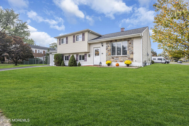 Property Photo: 38 Sunnybrae Boulevard NJ 08620