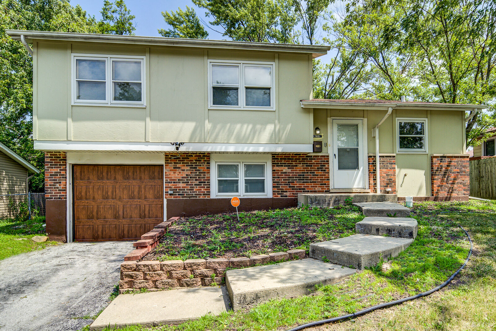 Property Photo:  17651 Hillcrest Drive  IL 60478 