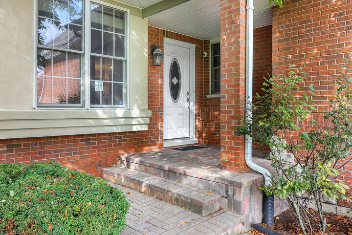 Property Photo:  1208 Connamara Court  IL 60559 